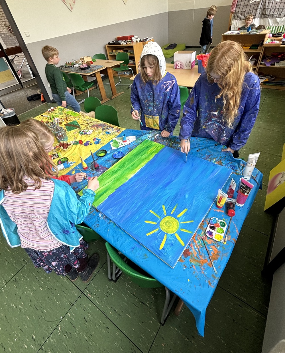 Malen und Gestalten in der Ferienbetreuung